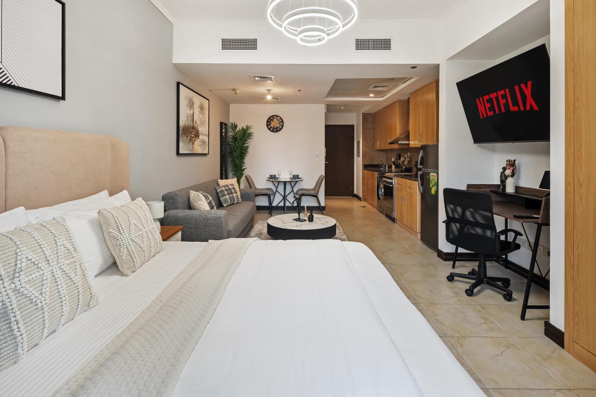 Chic In Goldcrest Views, Jlt Appartement