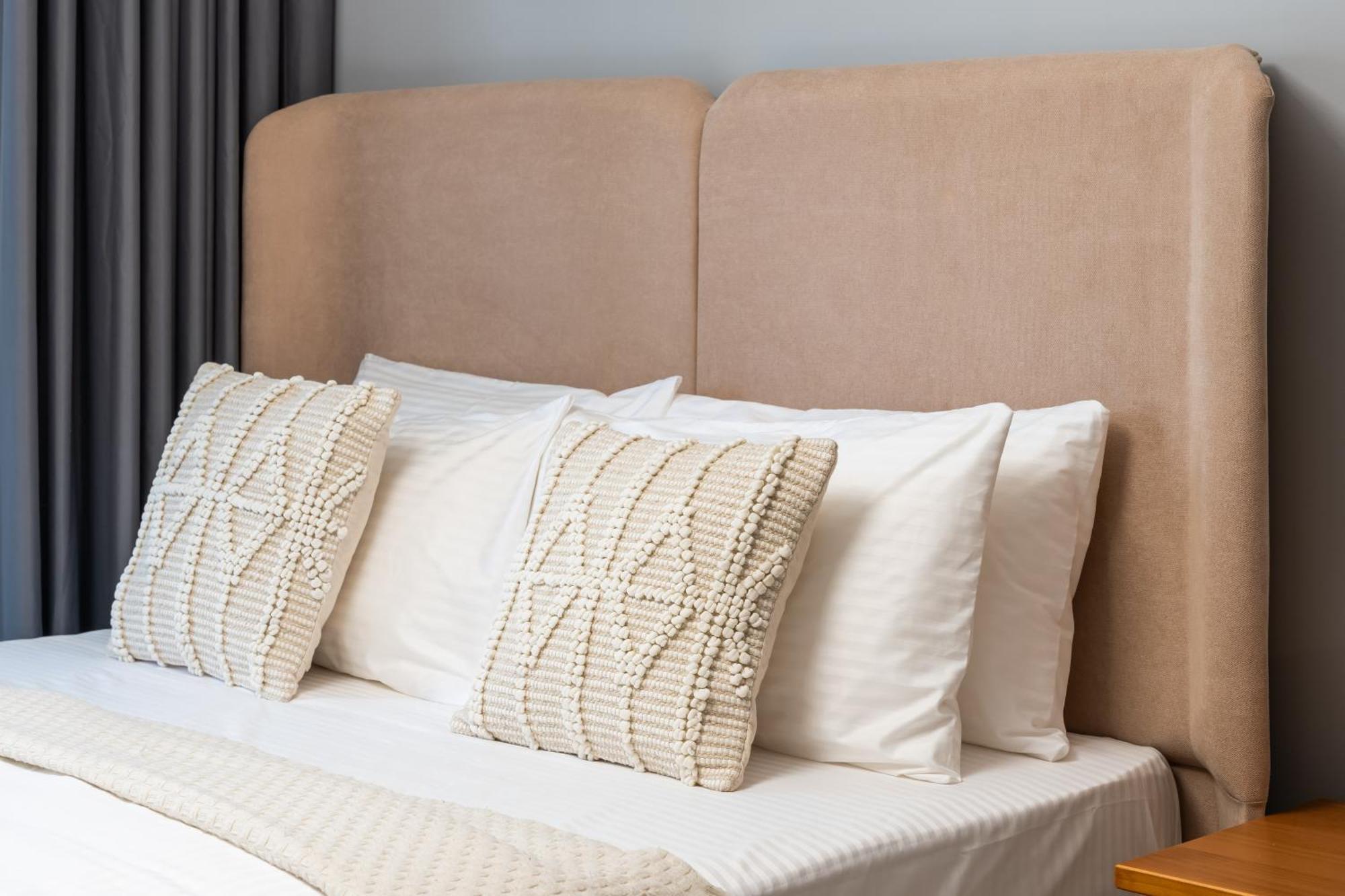Appartement Chic In Goldcrest Views, Jlt Dubai